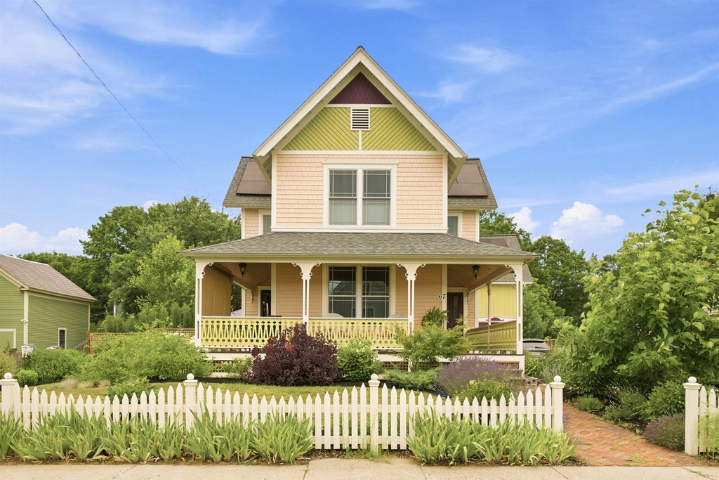 Photo of 67 Cross Street, Keene, NH 03431 (MLS # 5111603)