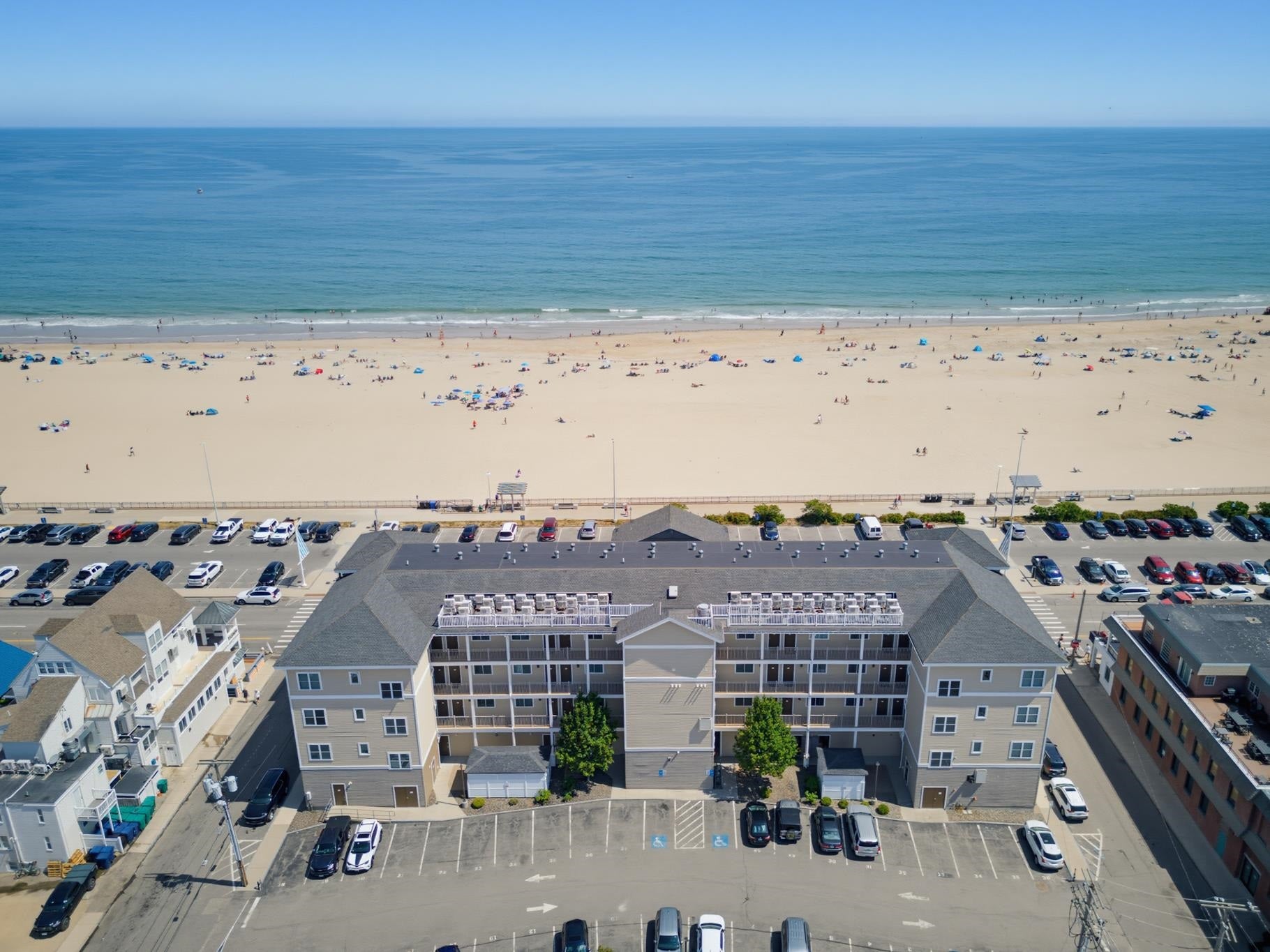 83 Ocean Boulevard 303