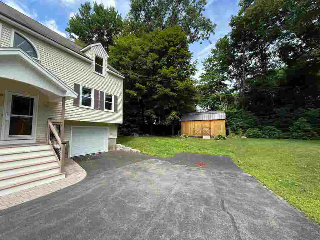 Photo of 158 Tina Drive #B, Pembroke, NH 03275 (MLS # 5102189)