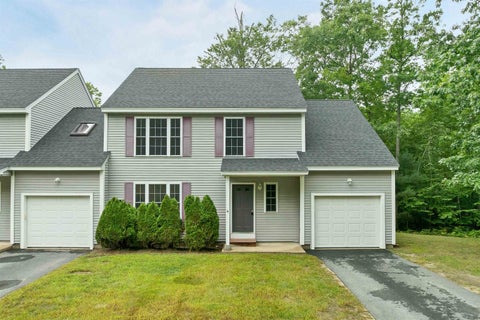 Photo of 166 Sandown Road #4, Fremont, NH 03044 (MLS # 5108355)