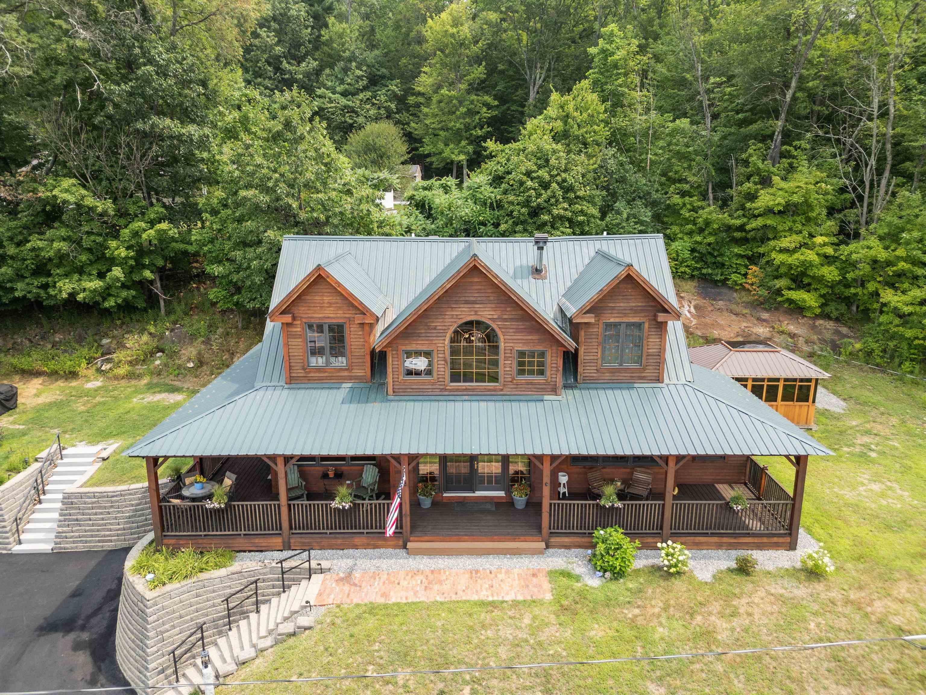 455 Carrie Avenue