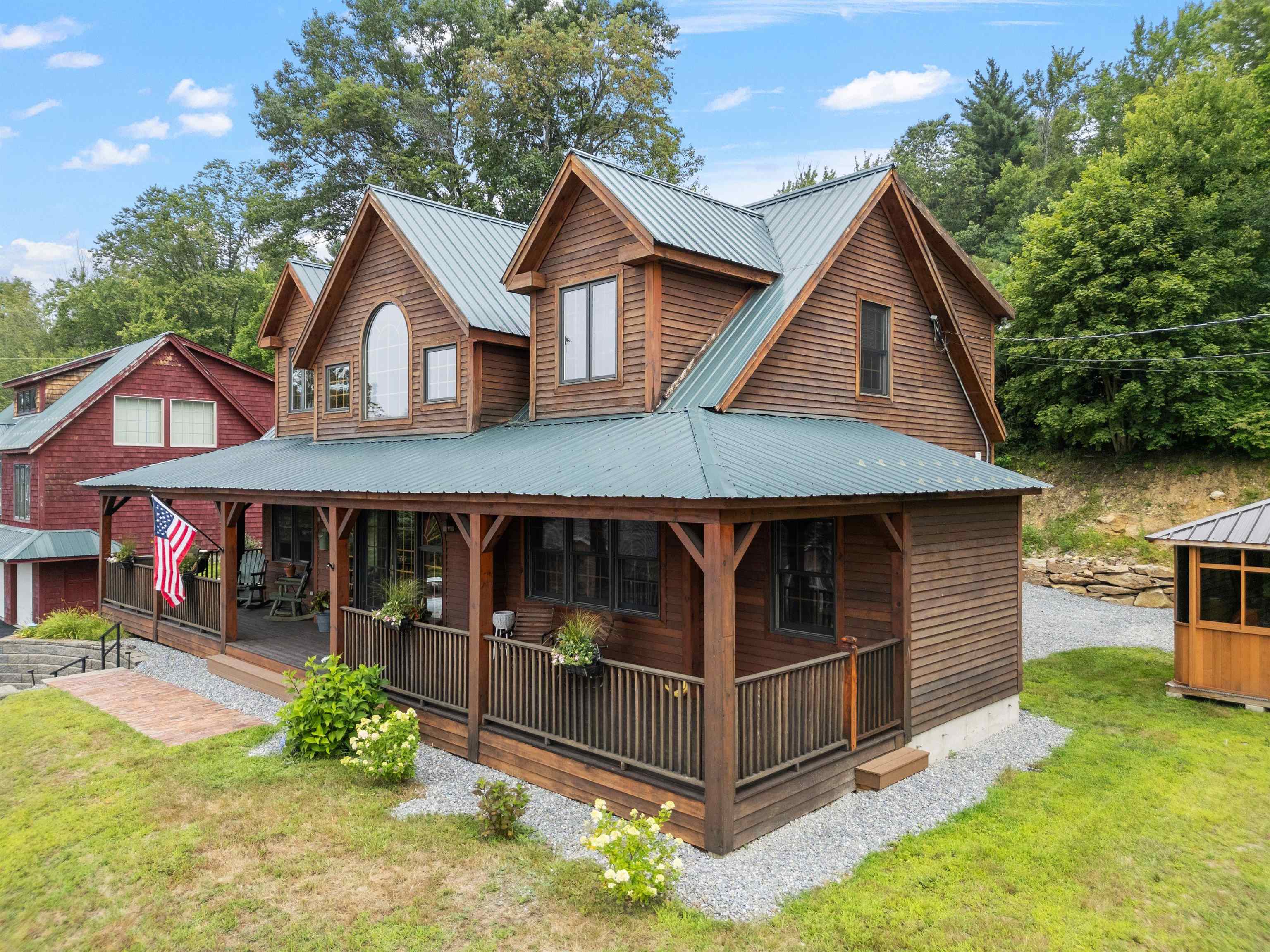 455 Carrie Avenue
