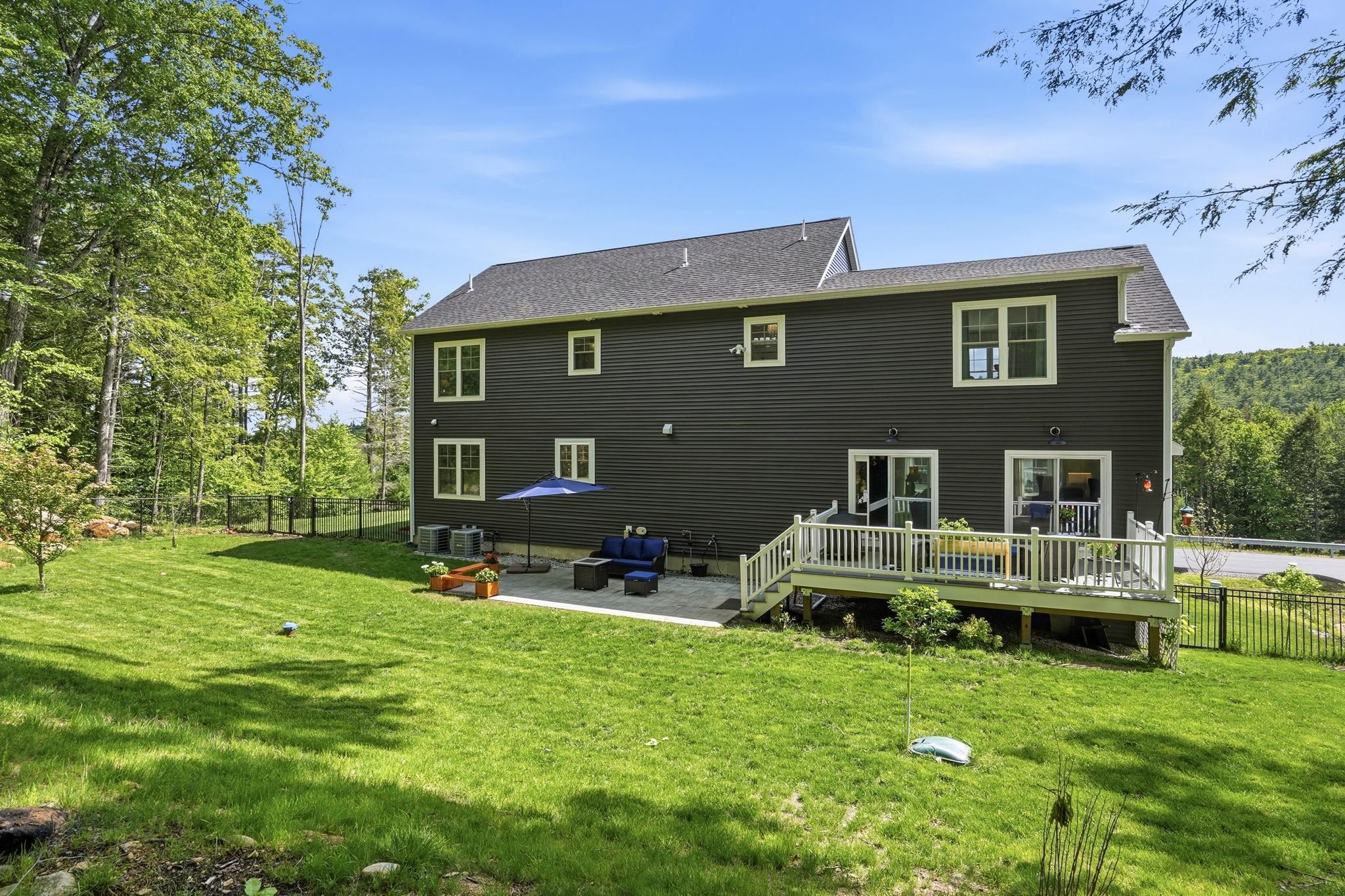 47 Indian Rock Road