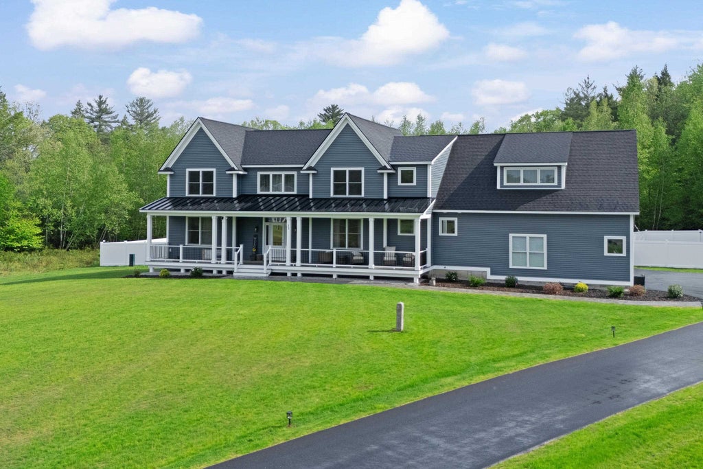 Photo of 13 Stone Creek Drive, Brentwood, NH 03833 (MLS # 5090645)