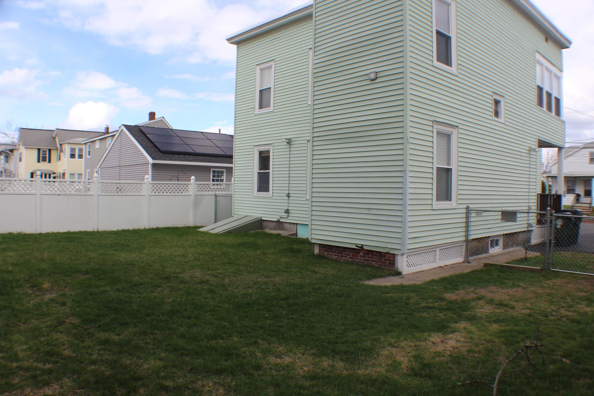 33 Kearsarge Street