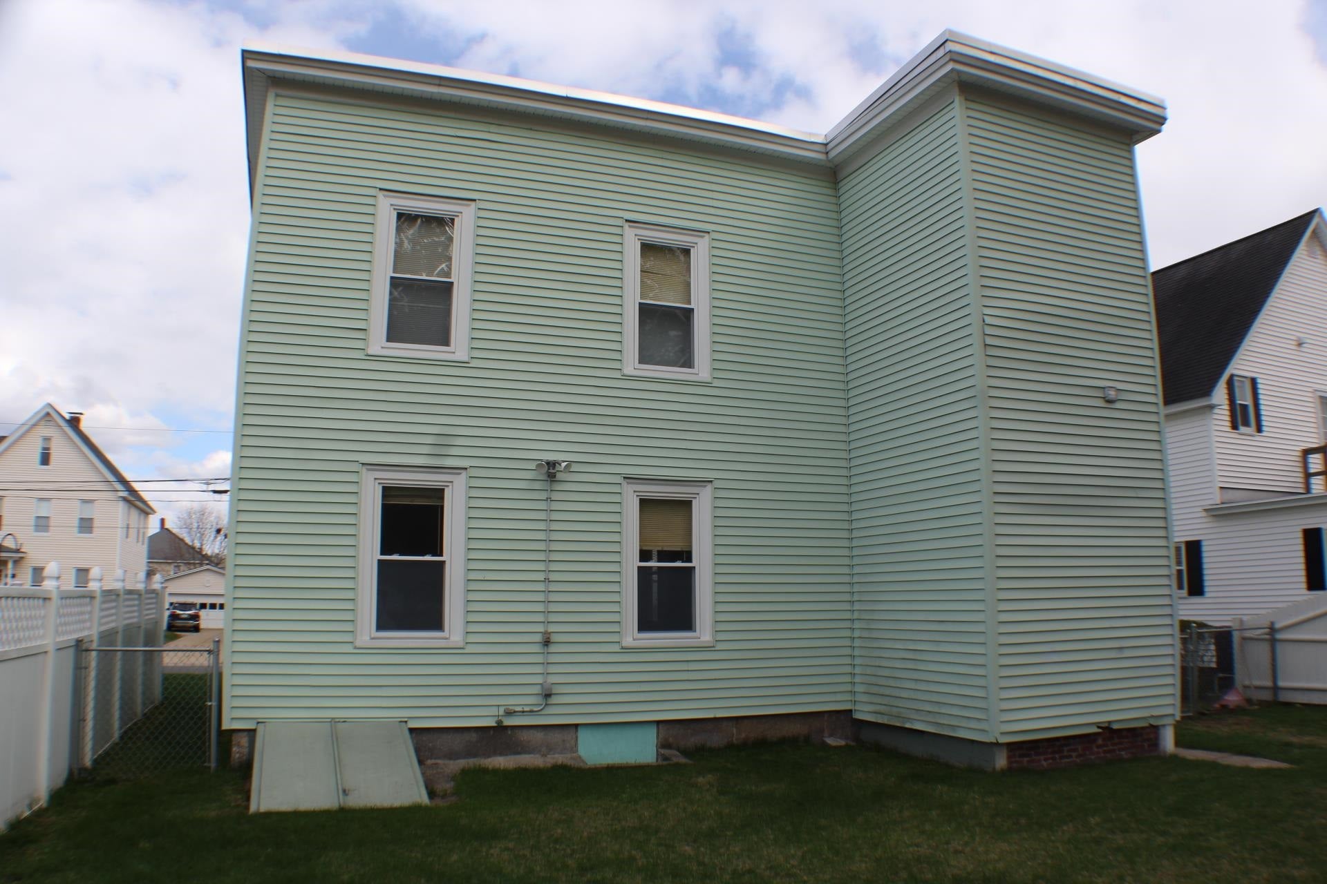 33 Kearsarge Street