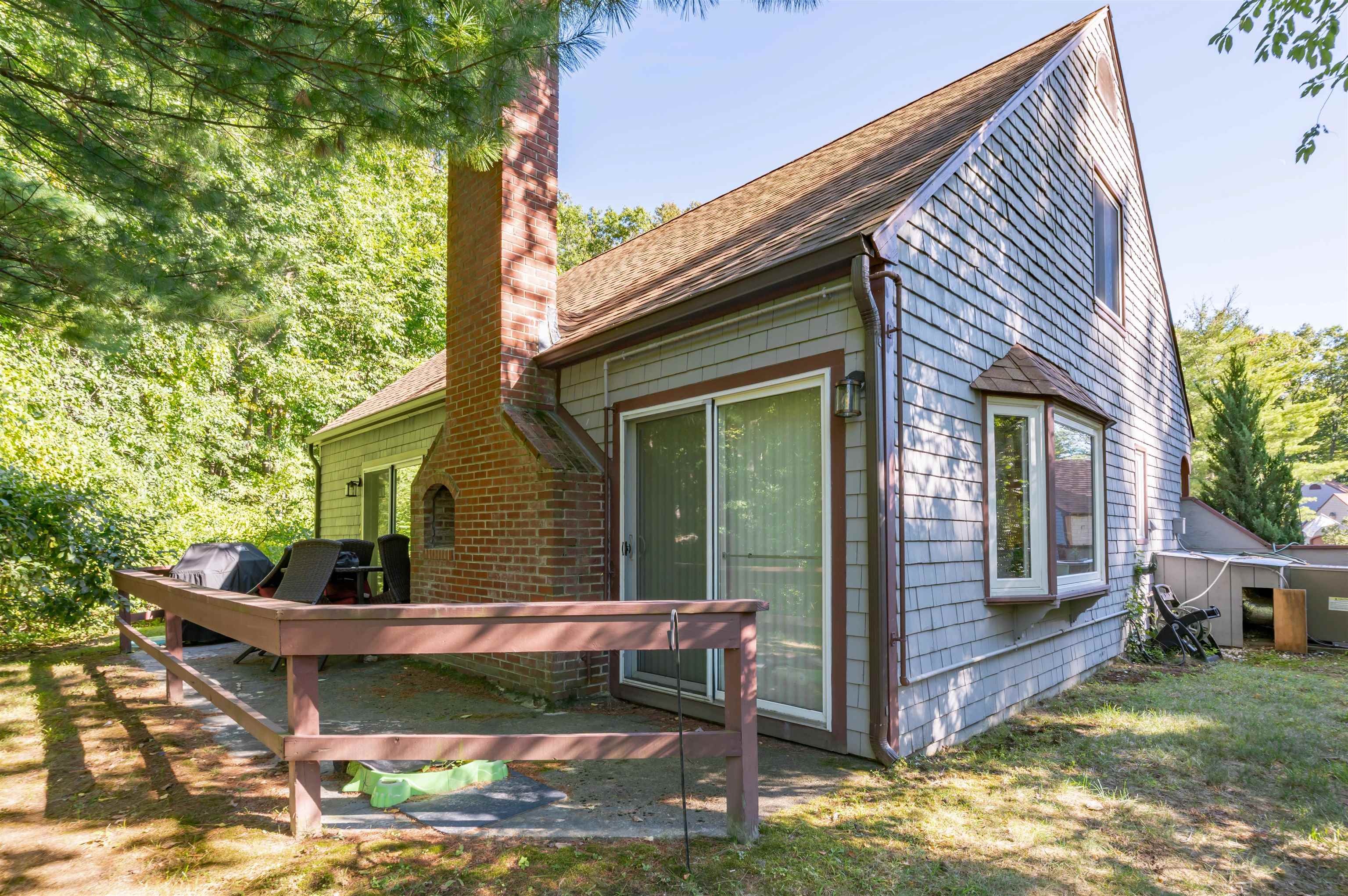 15 Crawford Lane