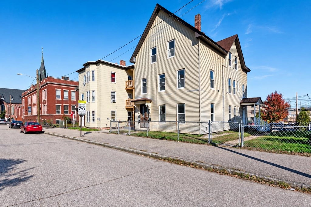 Photo of 267 Cartier Street, Manchester, NH 03102 (MLS # 5113931)
