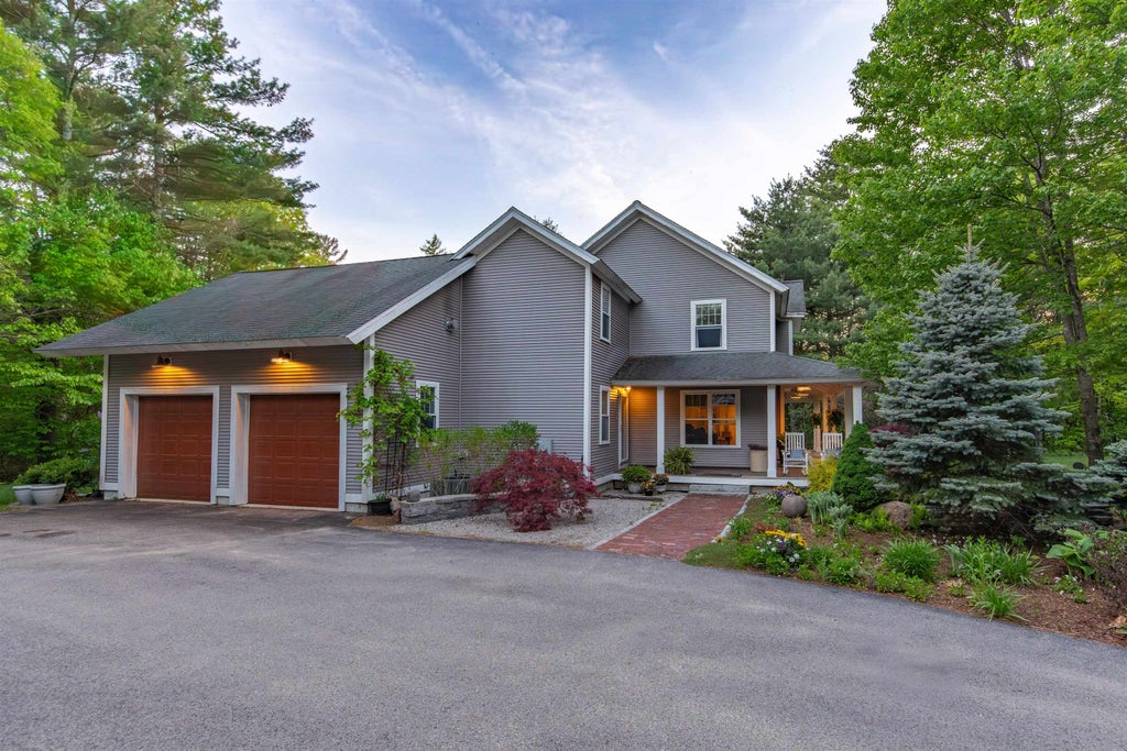 Photo of 208 Benjamin Wentworth Drive, Tamworth, NH 03817 (MLS # 5086206)