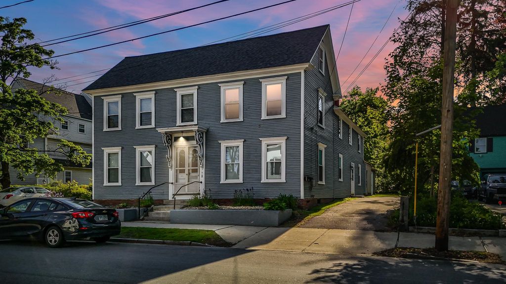 Photo of 137 Locust Street, Dover, NH 03820 (MLS # 5091419)