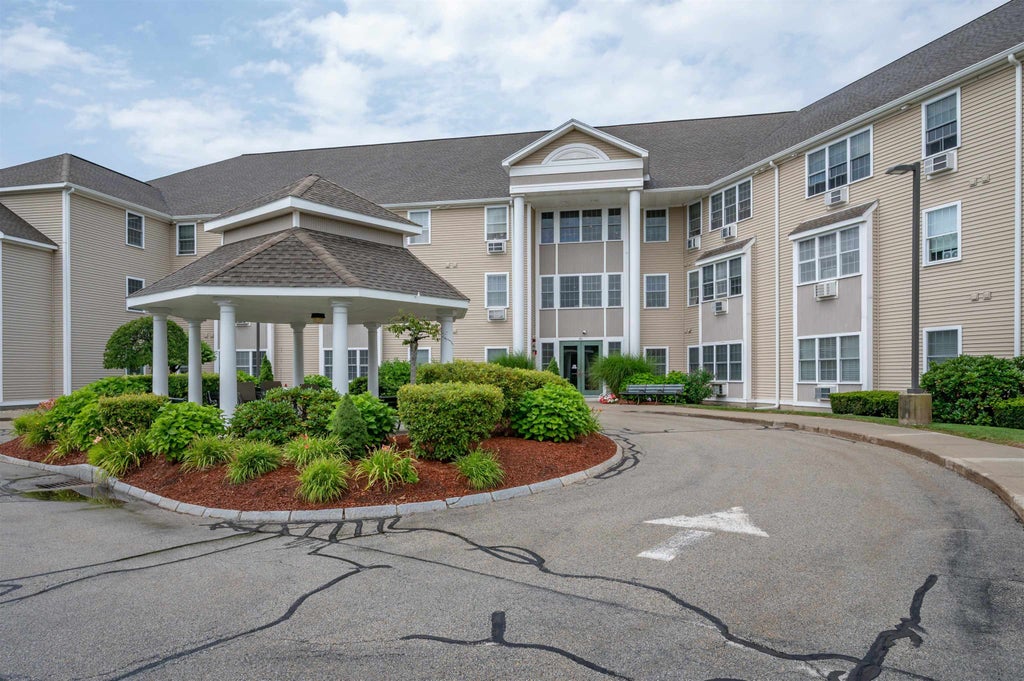 Photo of 486 Nashua Street #105, Milford, NH 03055 (MLS # 5106246)