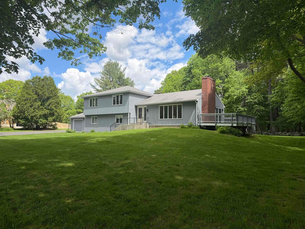 Photo of 231 Locke Road, Rye, NH 03870 (MLS # 5091473)