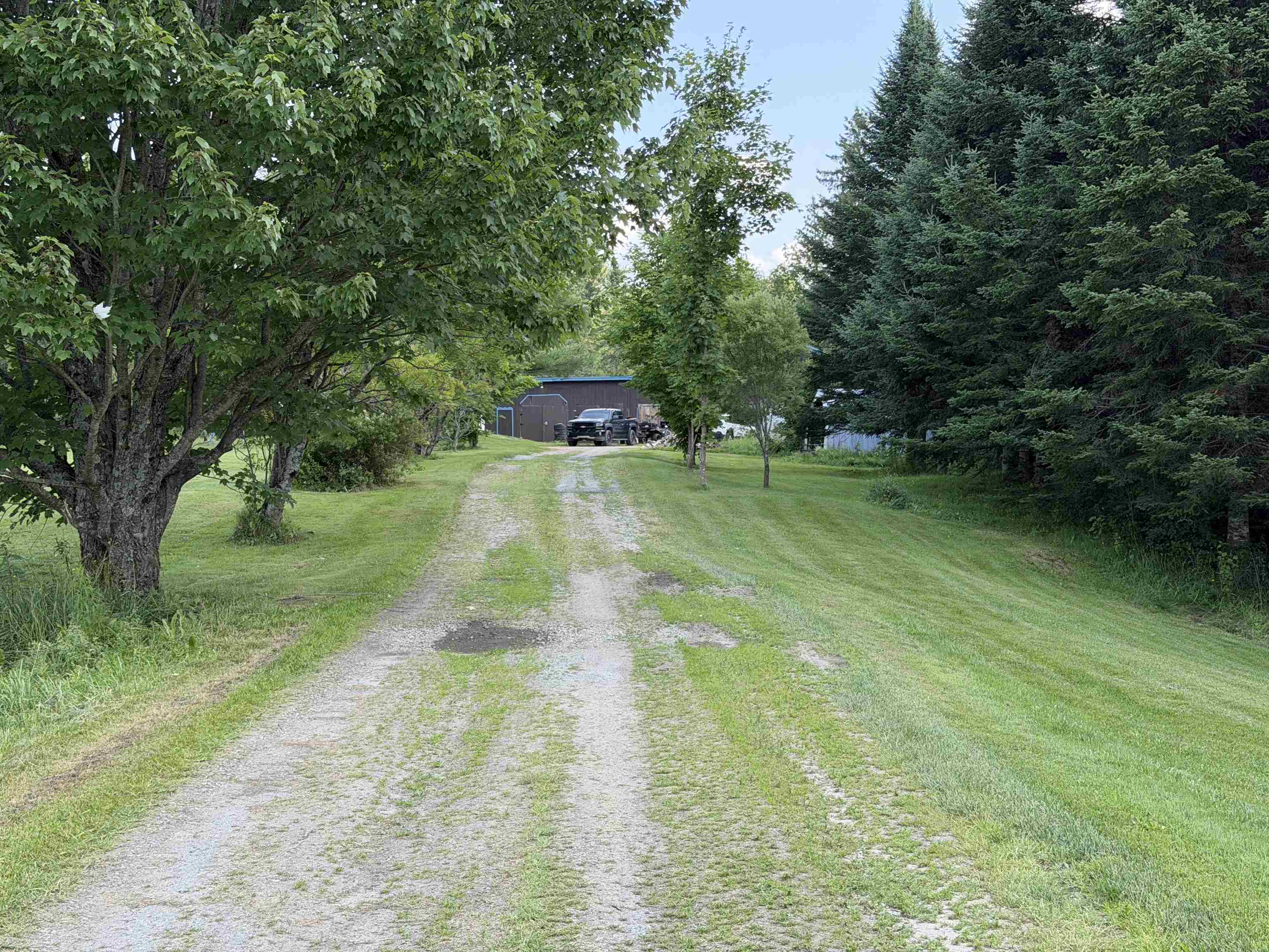 928 Holland Pond Road