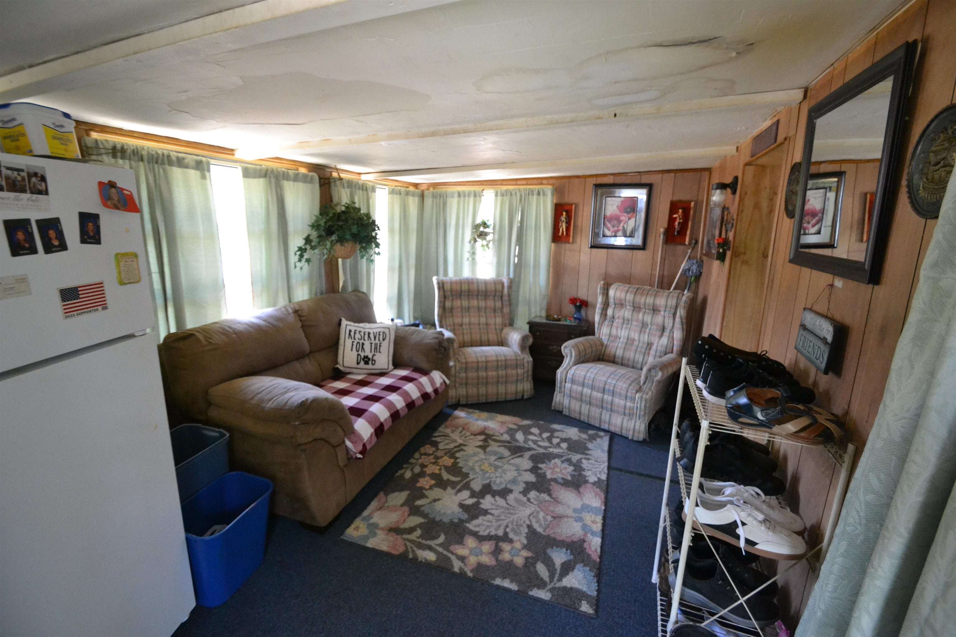 6 Oak Drive