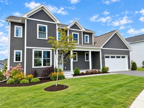 Photo of 27 Leo Lane, South Burlington, VT 05403 (MLS # 5109719)