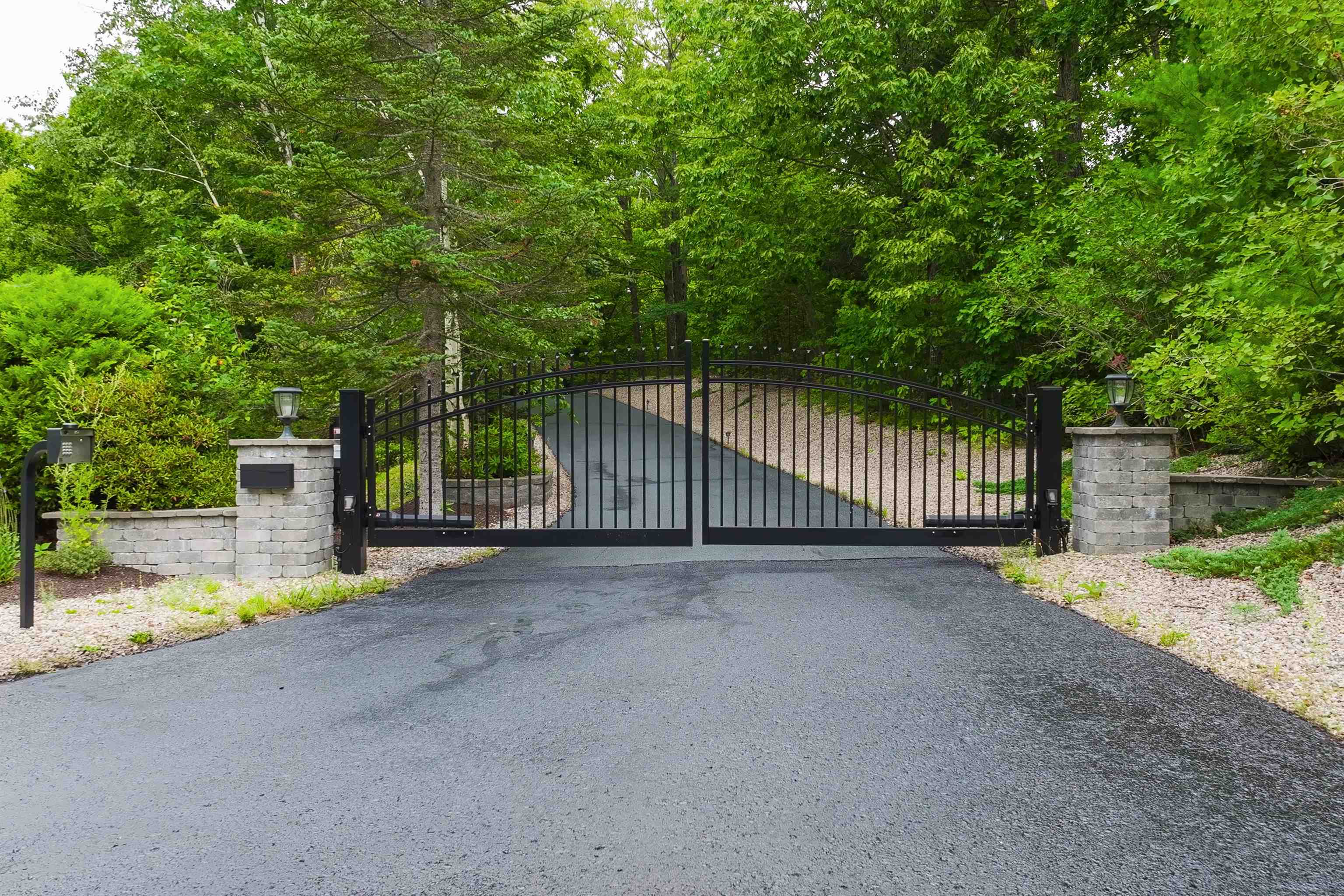 141 Lakewood Drive