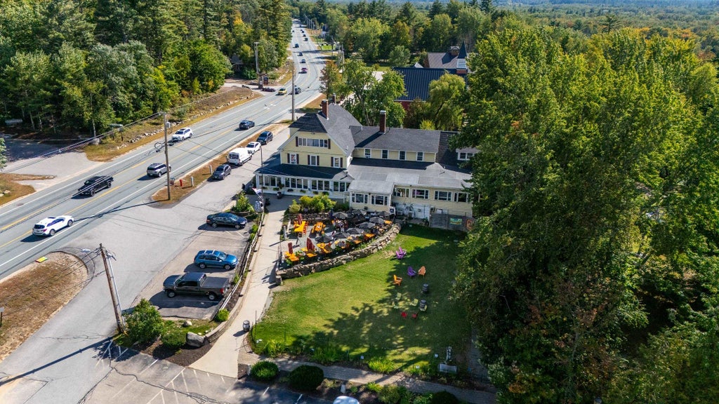 Photo of 33603378 White Mountain Highway, Conway, NH 03860 (MLS # 5111032)