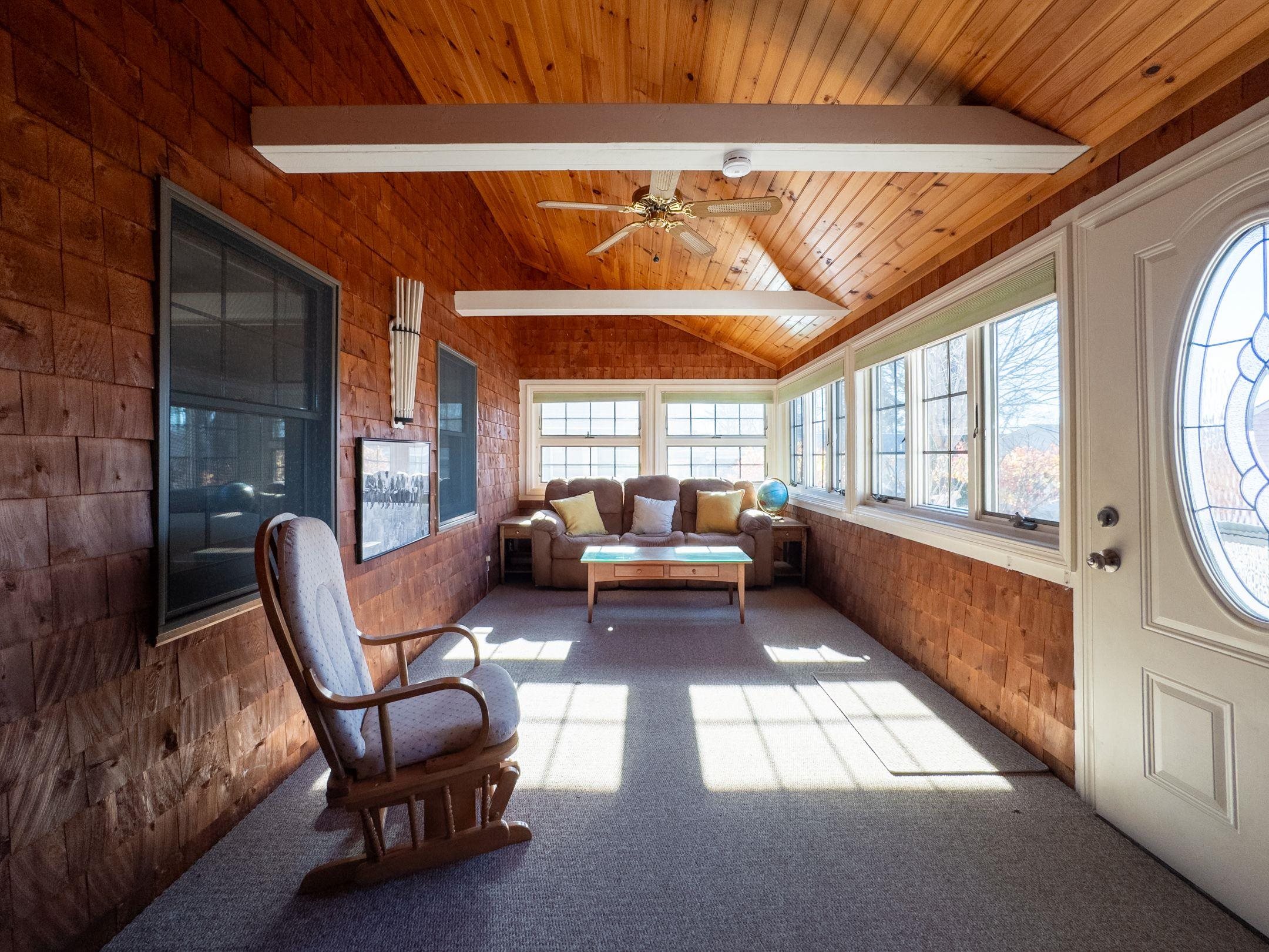 61 Acorn Road
