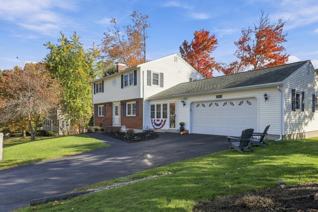 Photo of 81 Magnolia Road, Manchester, NH 03104 (MLS # 5115032)