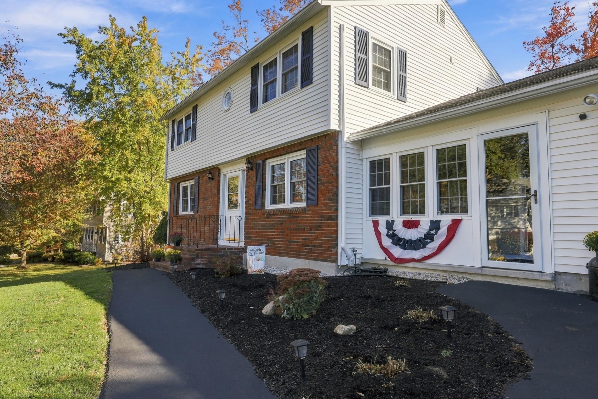81 Magnolia Road