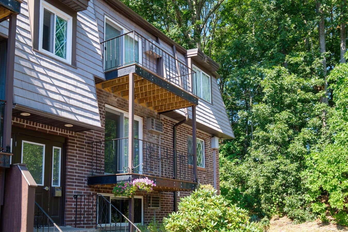 2 Pembroke Drive 15