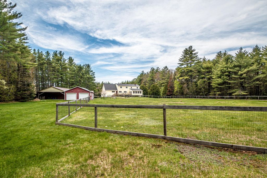 Photo of 373 Green Hill Road, Conway, NH 03813 (MLS # 5090657)