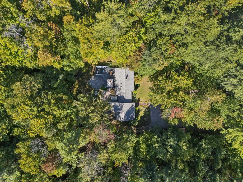 Photo of 856 2Nd Nh Turnpike, Hillsborough, NH 03244 (MLS # 5110355)