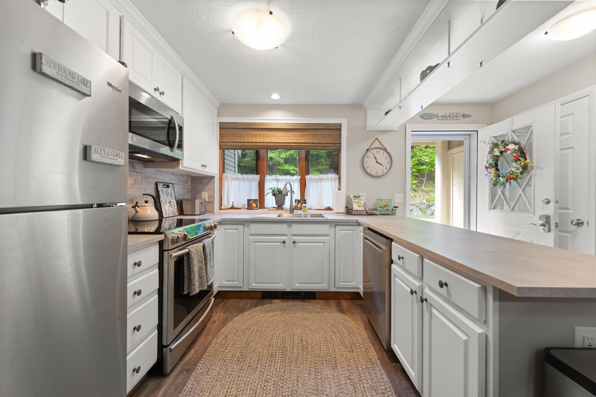 21 Village West Drive 15