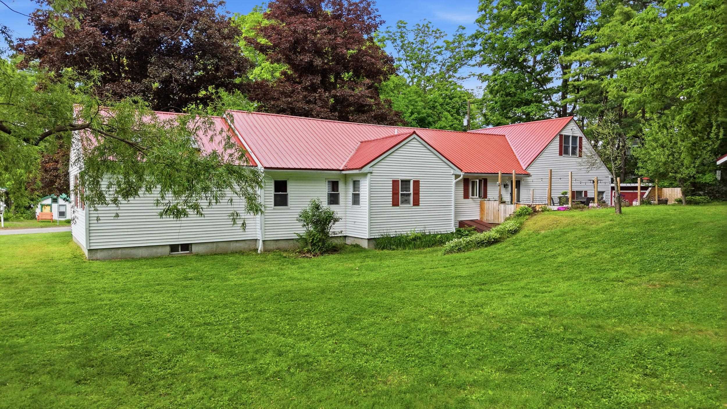 19 Deer Street