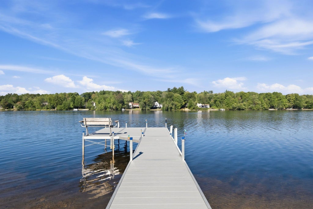 Photo of 212 Varney Road, Barnstead, NH 03225 (MLS # 5110257)