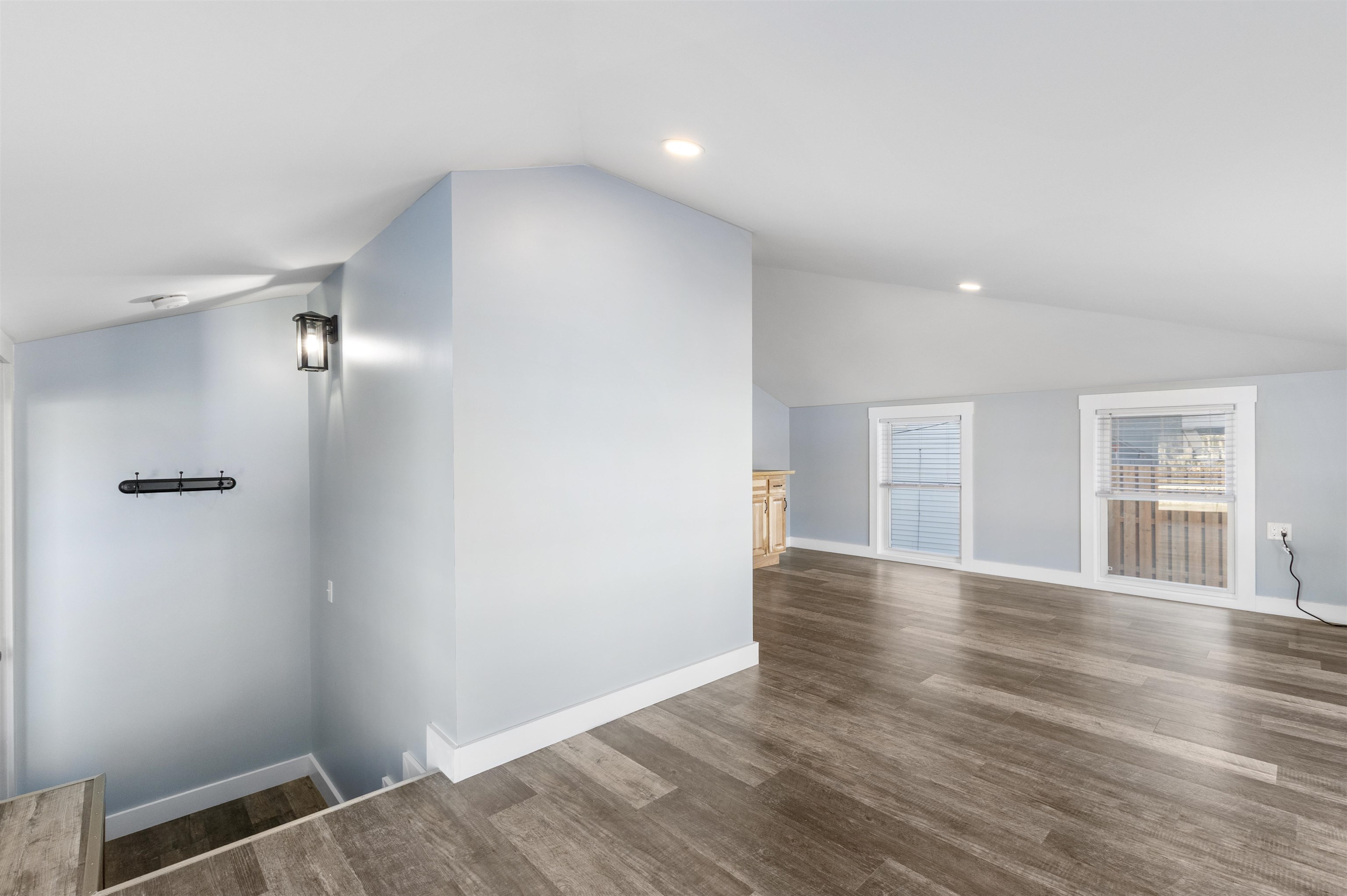 121 MAIN Street - Photo 4