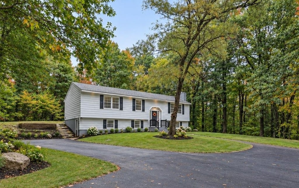 Photo of 234 Corn Hill Road, Boscawen, NH 03303 (MLS # 5112195)