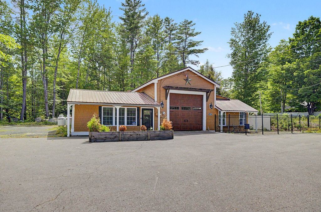 Photo of 1287 Bearcamp Highway, Tamworth, NH 03883 (MLS # 5094000)