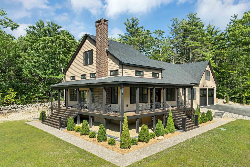 Photo of 28 Lady Slipper Lane, Wolfeboro, NH 03894 (MLS # 5100995)