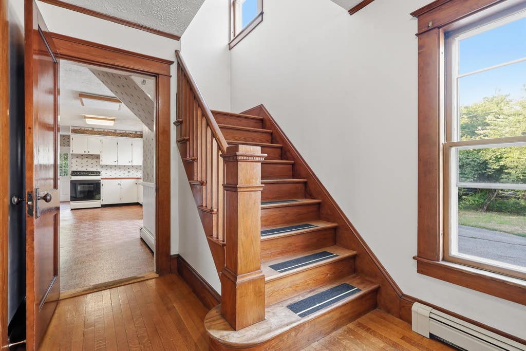 Photo of 14 Elm Street, Farmington, NH 03835 (MLS # 5104954)