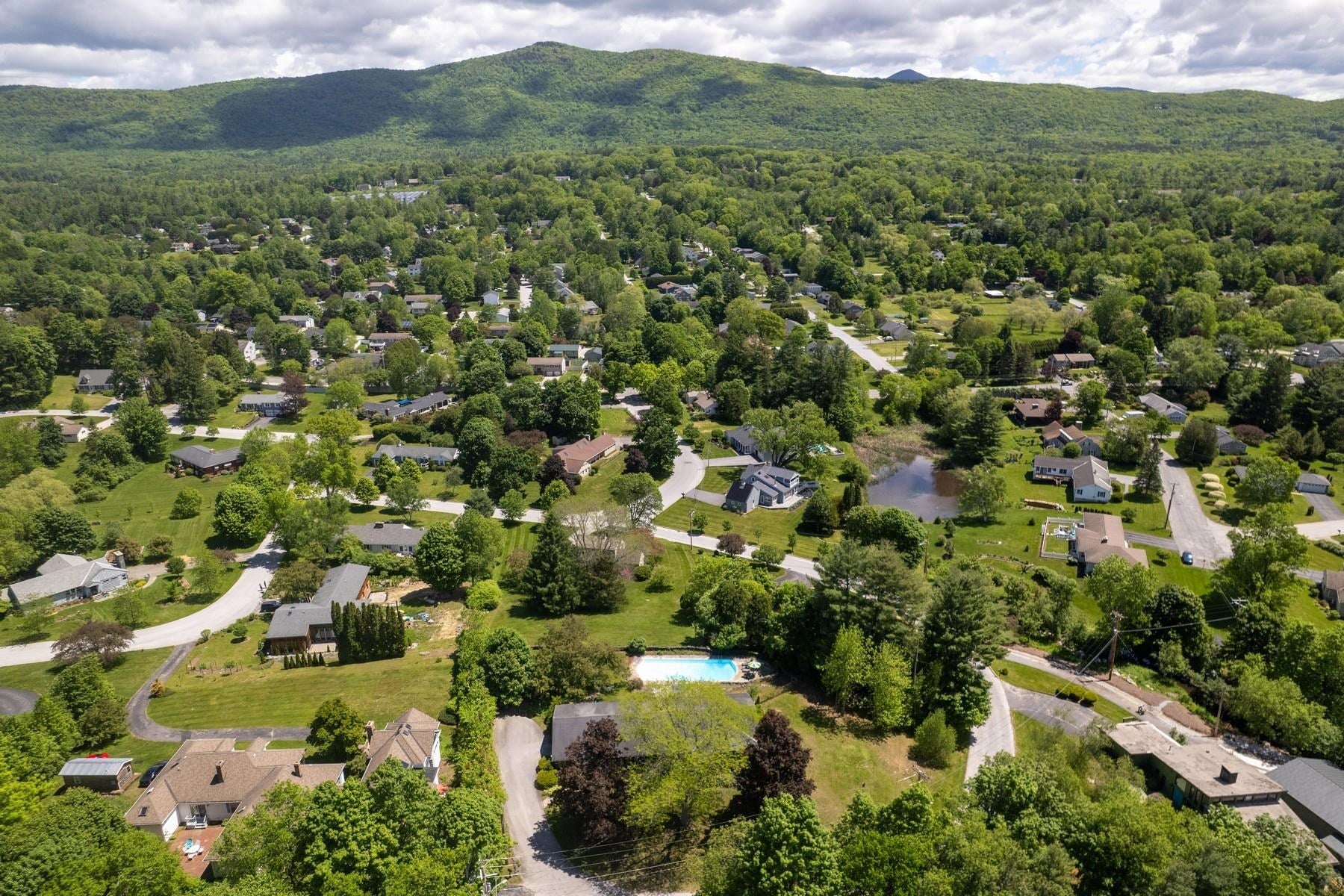 3 Piedmont Drive
