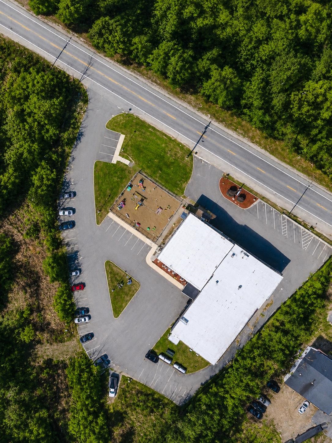 198 Londonderry Turnpike
