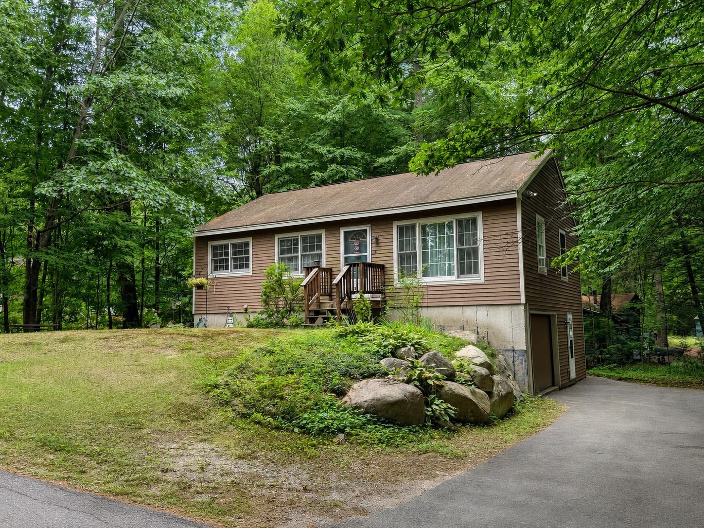 26 Longa Road