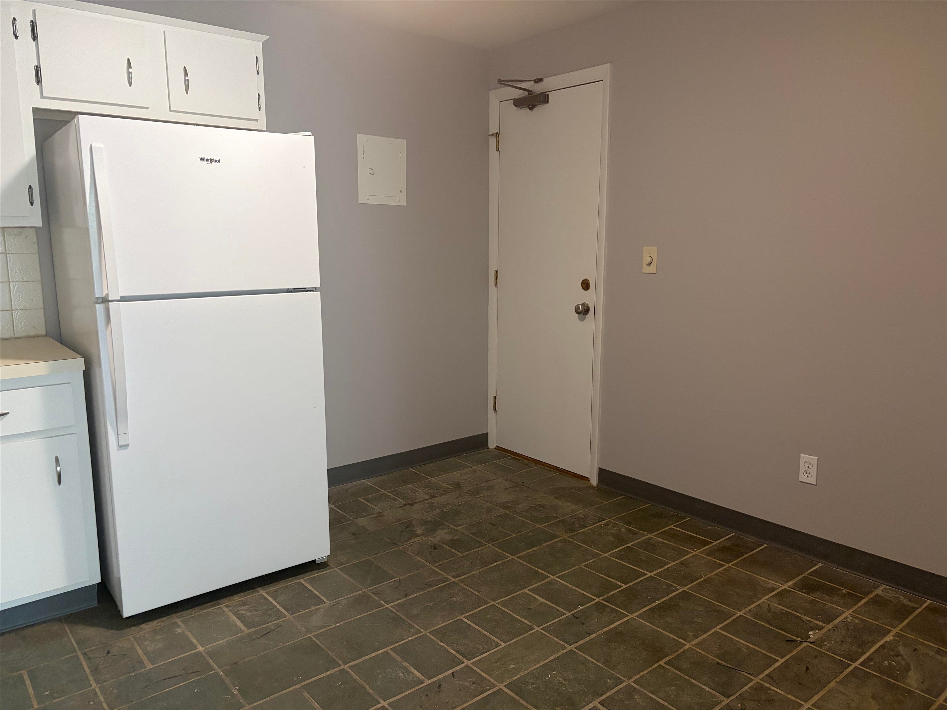 128 Mammoth Road 21