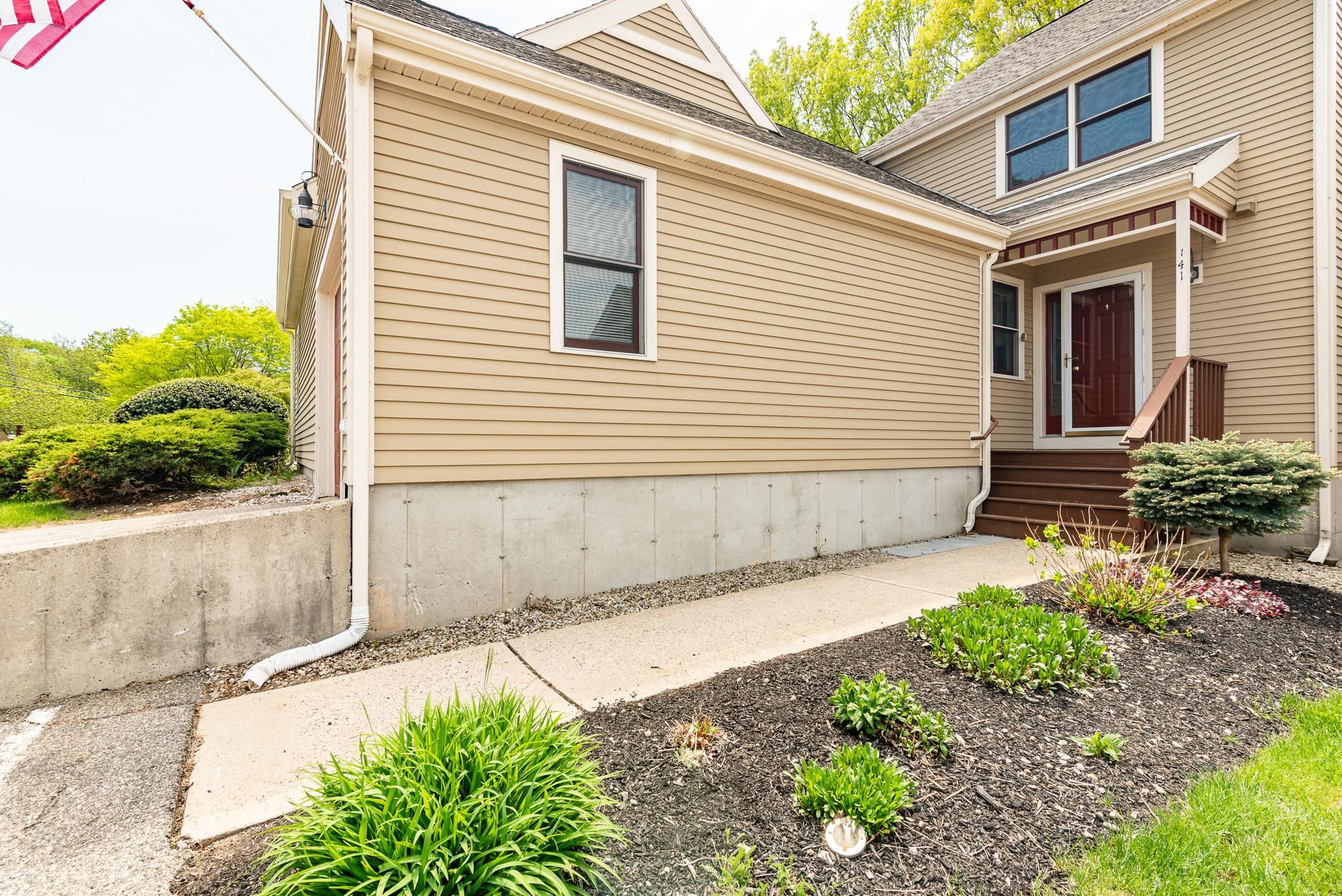 141 Spinnaker Way 141