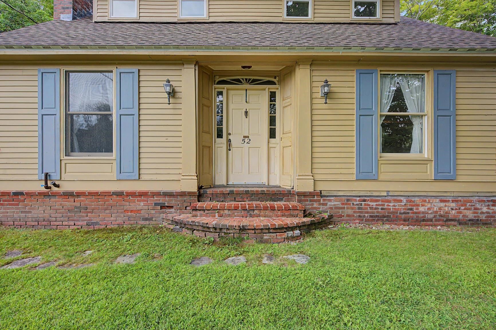 52 Chase Street