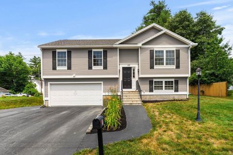 Photo of 23 Pine Acres Road, Allenstown, NH 03275 (MLS # 5101589)