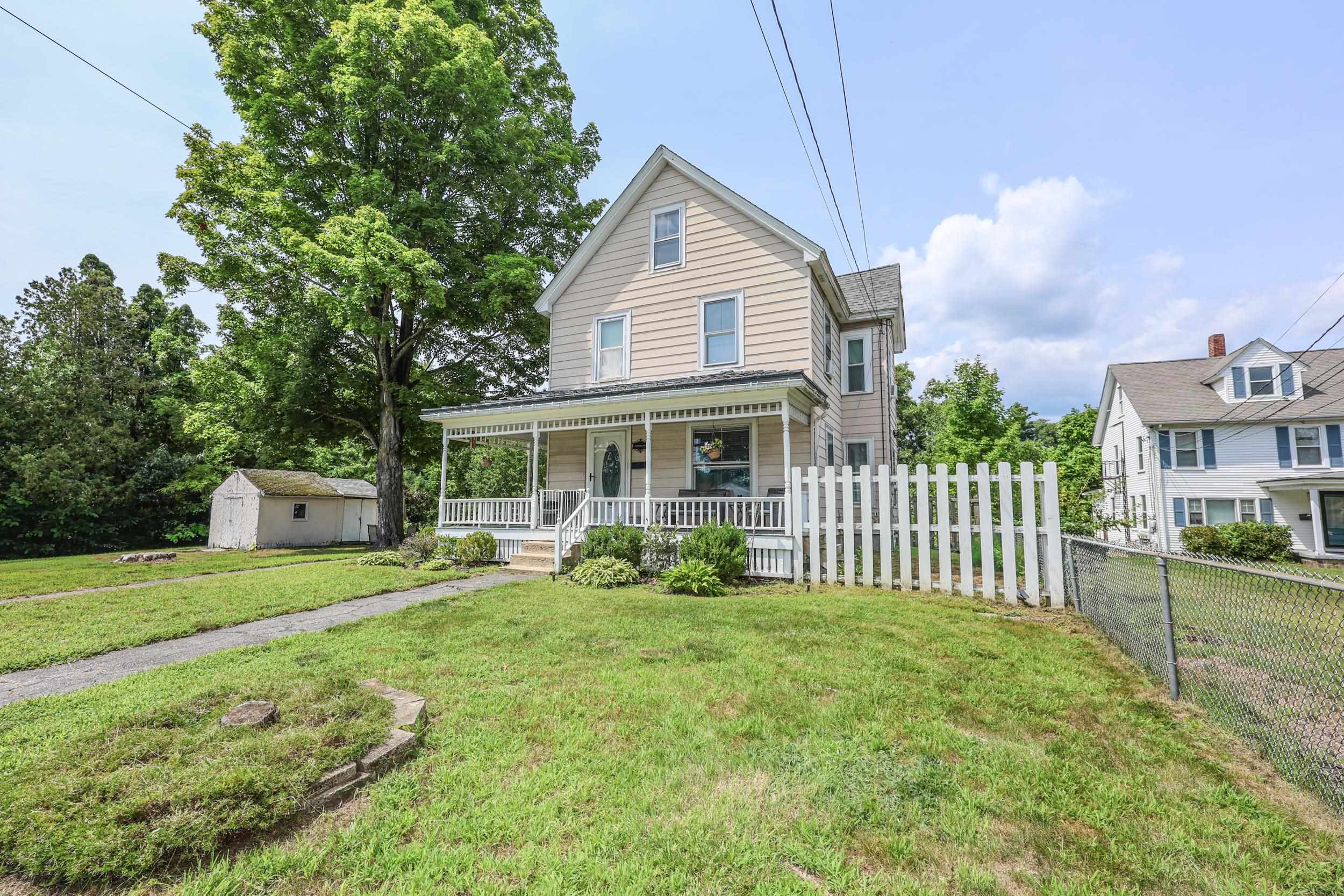 24 Highland Street