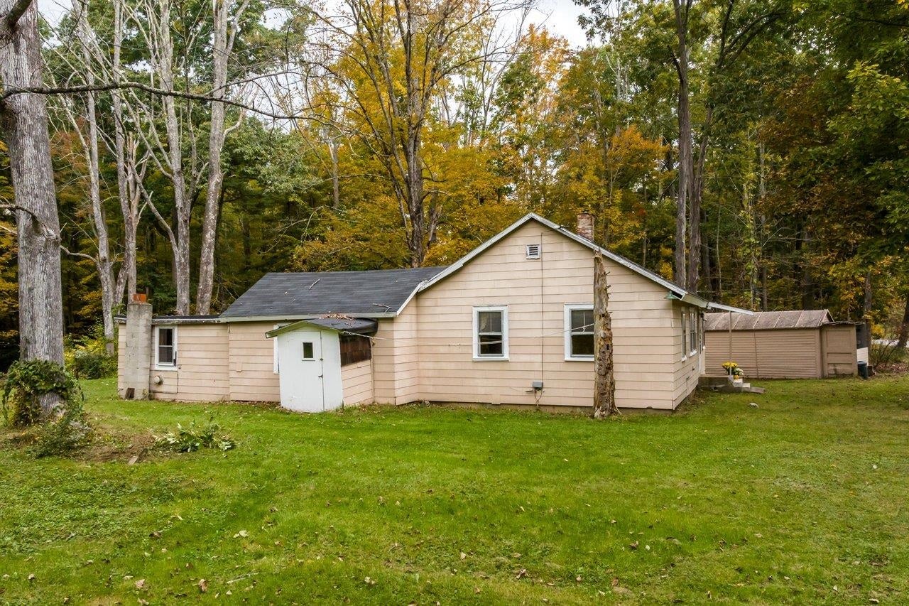 176 Blake Road