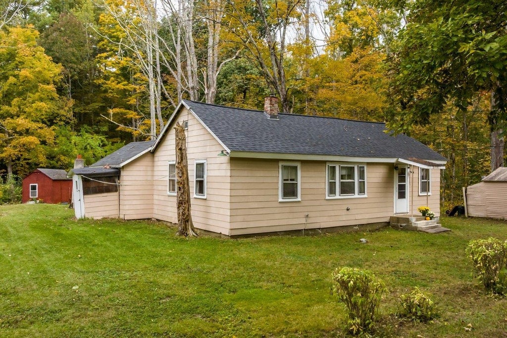 Photo of 176 Blake Road, Epping, NH 03042 (MLS # 5112986)