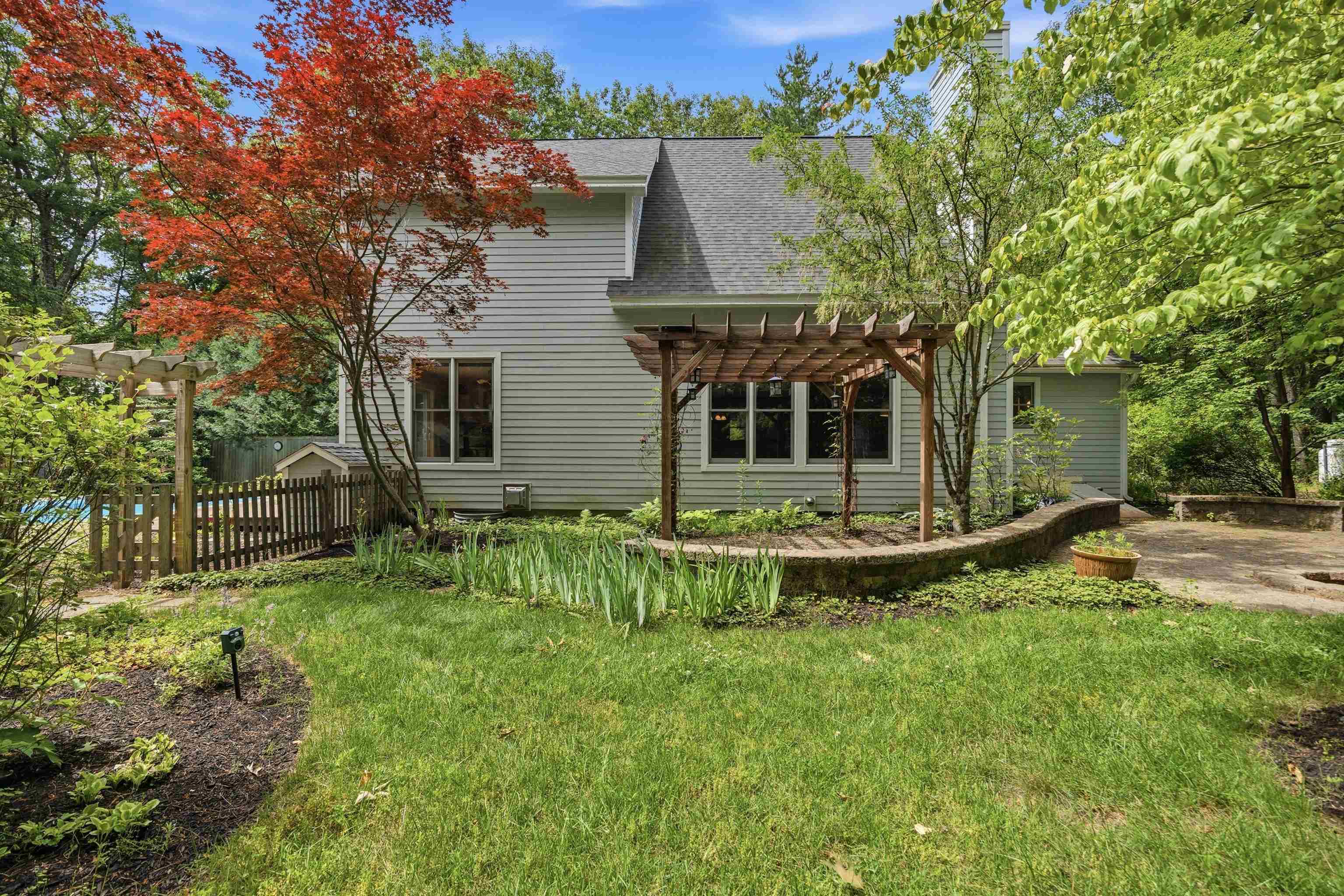 8 Freshet Road