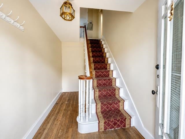 Photo of 110 W Hollis Street #B, Nashua, NH 03060 (MLS # 5108378)