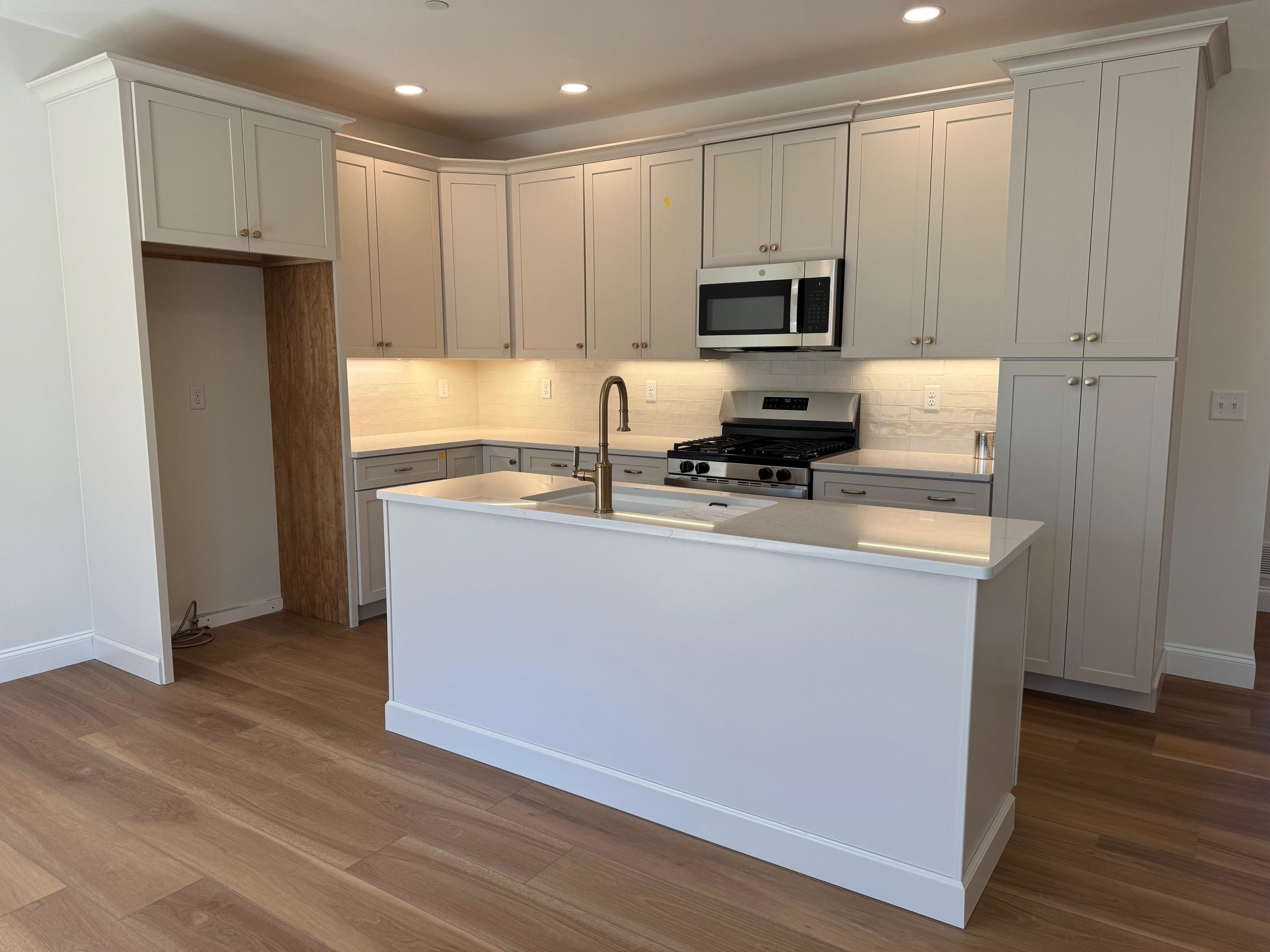 5A Dearborn Circle