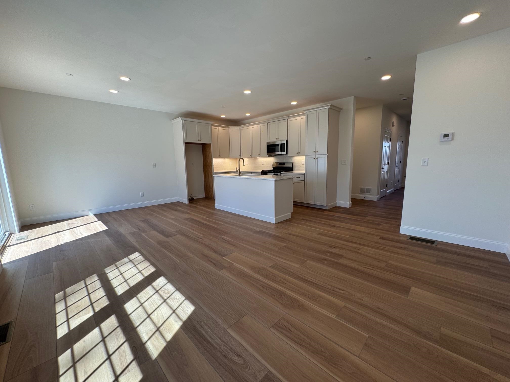 5A Dearborn Circle