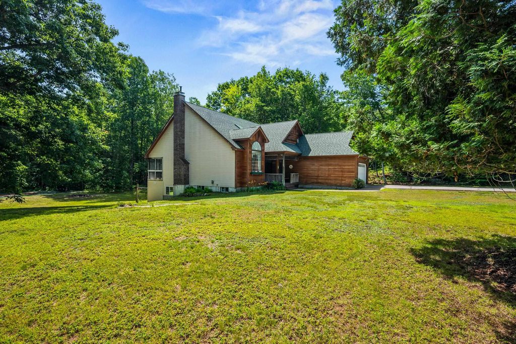 Photo of 146 Pine Hill Road, Madison, NH 03849 (MLS # 5098121)